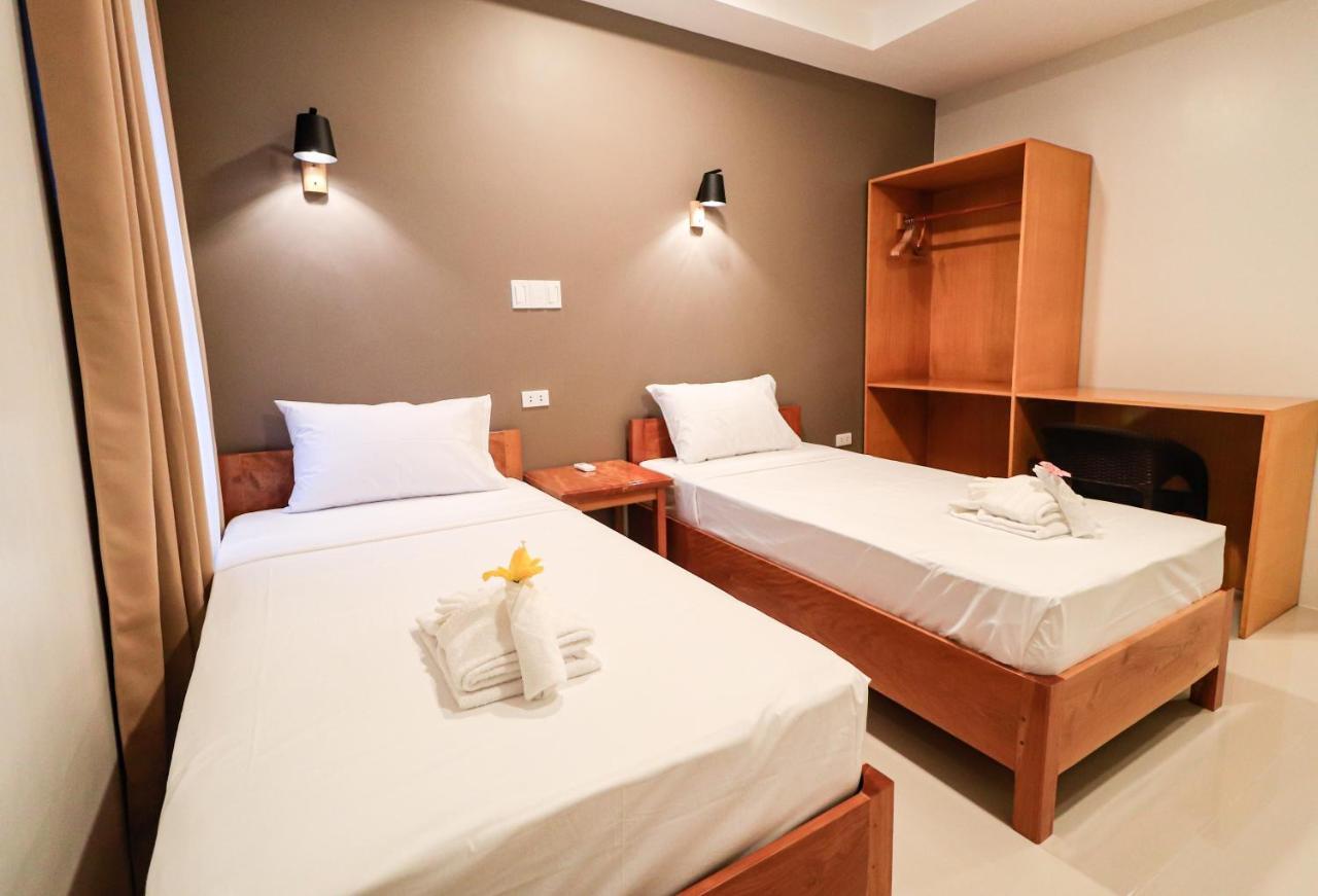Josefina'S Tourist Inn Бусуанга Экстерьер фото